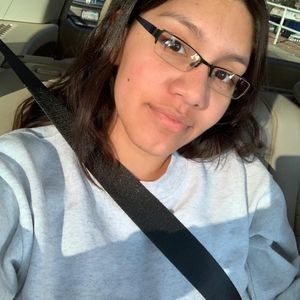 Meet your Posher, Jillian